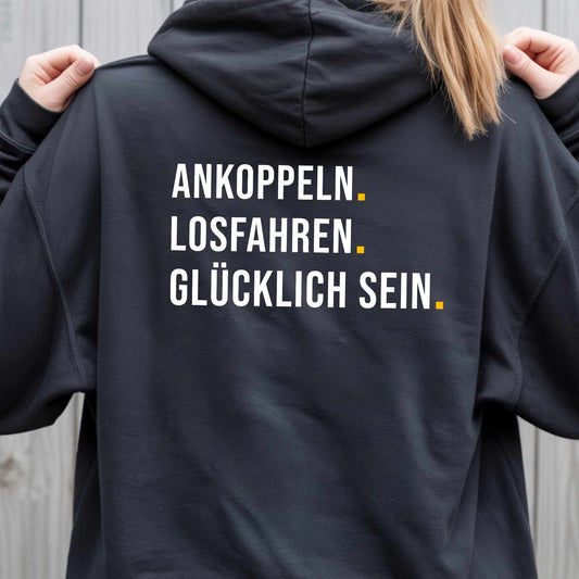 ♥️Ankoppeln. Losfahren. Glücklich sein. – Der perfekte Hoodie für Camper (Backprint)