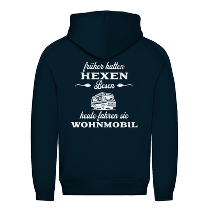 Früher hatten Hexen Besen. Heute fahren sie Wohnmobil - Backprint Frauen Hoodie