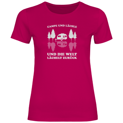 Campe und lächle - Frauen Shirt - Campingfamilie.de