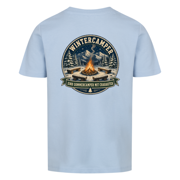01a099cb-8961-7169-b725-45cddf76ed3d.png Wintercamper haben Charakter | Shirt für kleine Entdecker